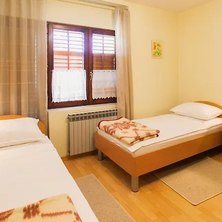 Bony Apartment *