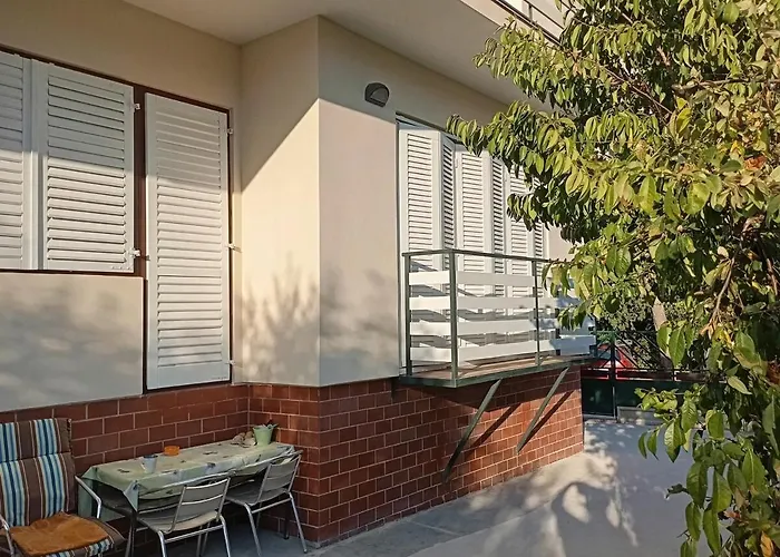 アパート Bony ザダル